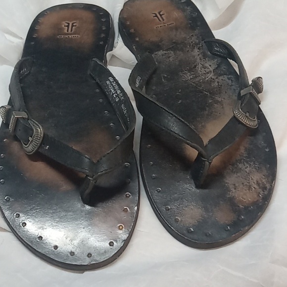 Frye sandals size 6 - Picture 1 of 6